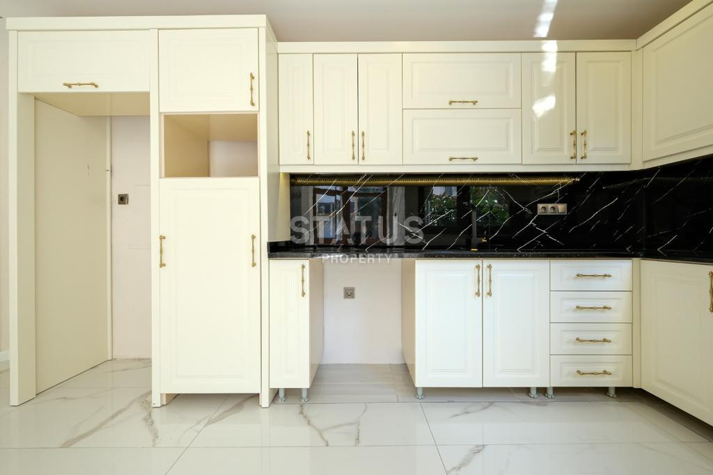 Furnished villa 3+1 overlooking the fortress of Calais and Cleopatra beach. 300m2 фото 7