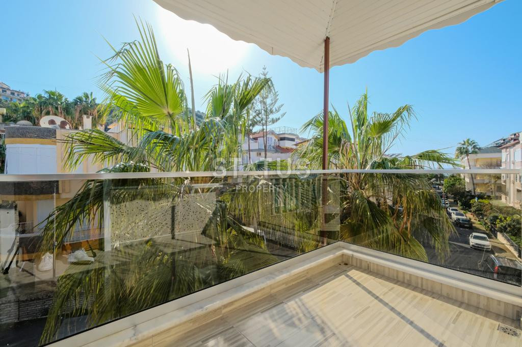 Furnished villa 3+1 overlooking the fortress of Calais and Cleopatra beach. 300m2 фото 19