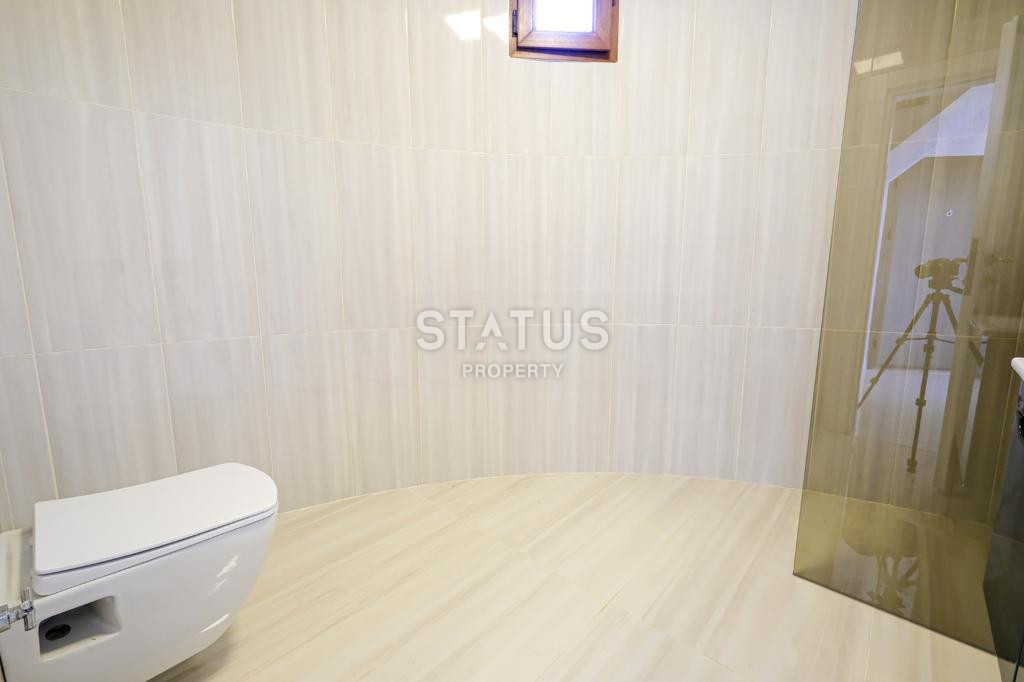 Furnished villa 3+1 overlooking the fortress of Calais and Cleopatra beach. 300m2 фото 20