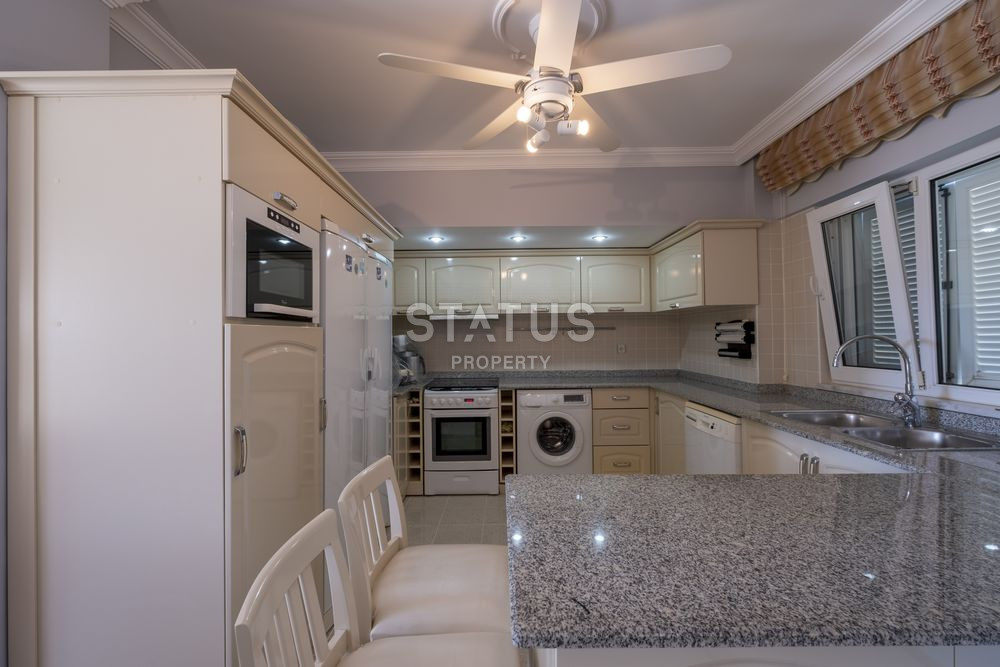 Вилла 4+1 в районе Окурджалар. 200м2 фото 5