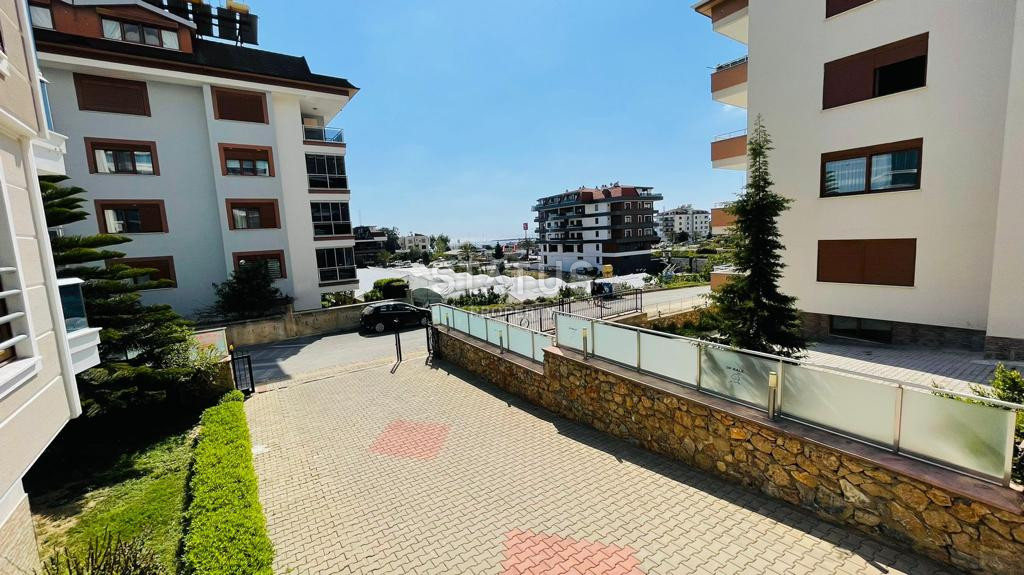 Трёхкомнатная квартира 300м от моря в Кестеле. 90м2 фото 19