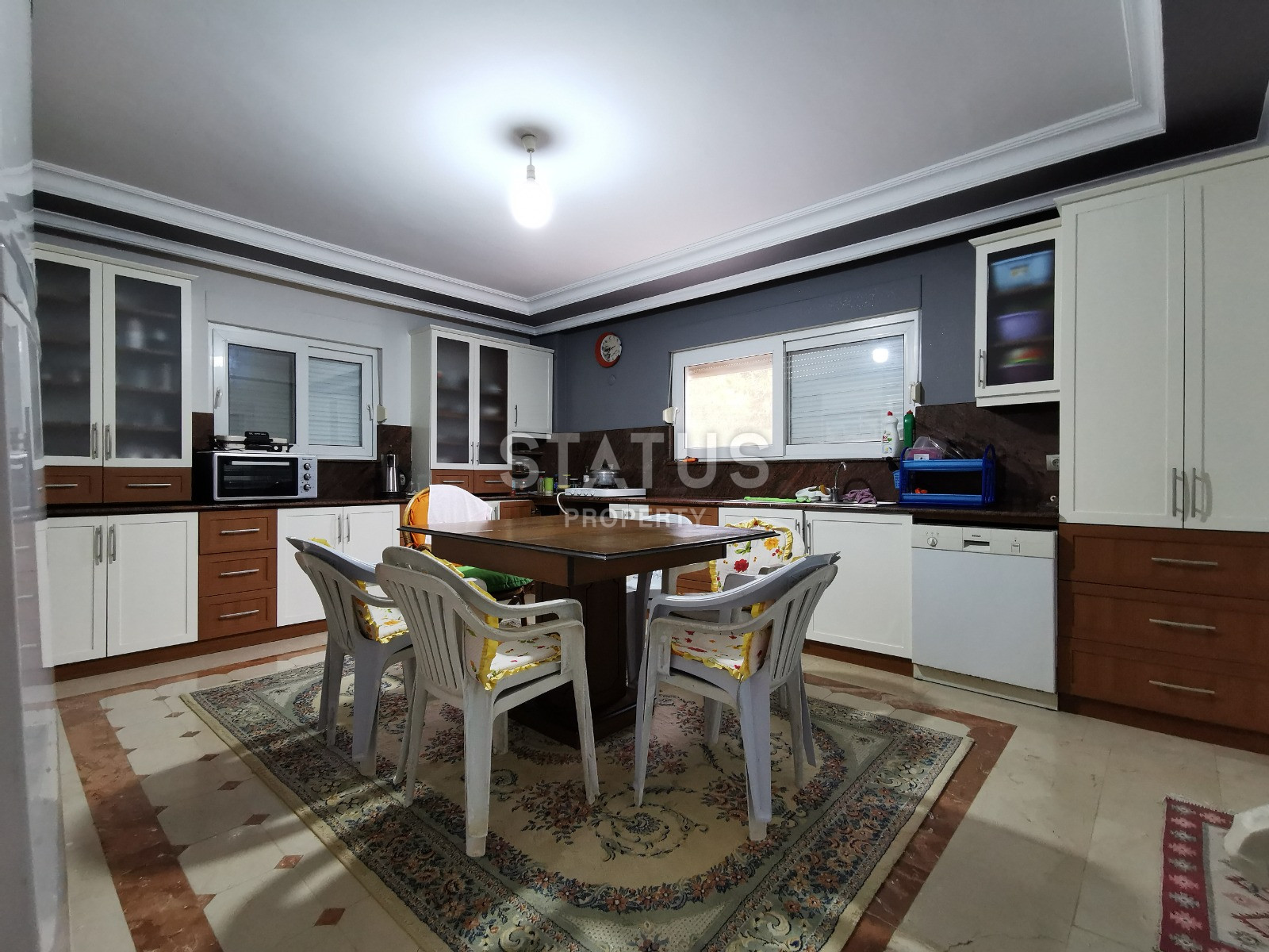 Villa overlooking the city and the sea in the popular area of Tepe. 672m2 фото 28