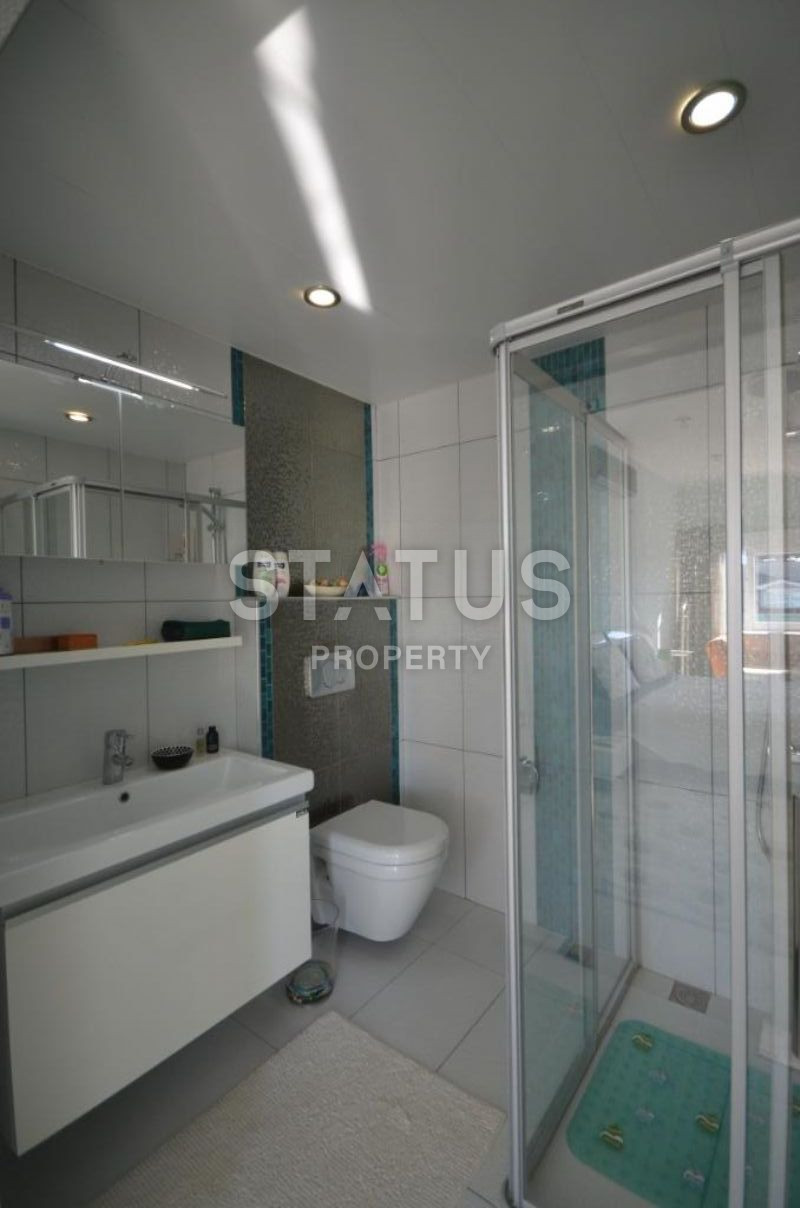 Апартаменты 6+1 с видом на море в Кестель, 264м2 фото 18