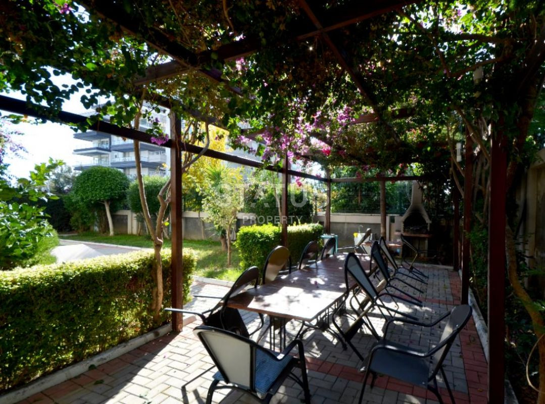 Апартаменты 6+1 с видом на море в Кестель, 264м2 фото 30