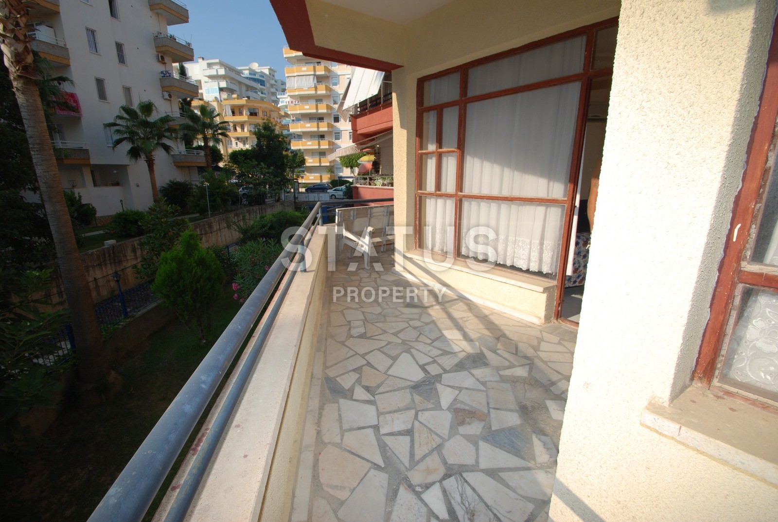 Меблированные трехкомнатные апартаменты в комплексе с бассейном на берегу моря, 105 м2 фото 10