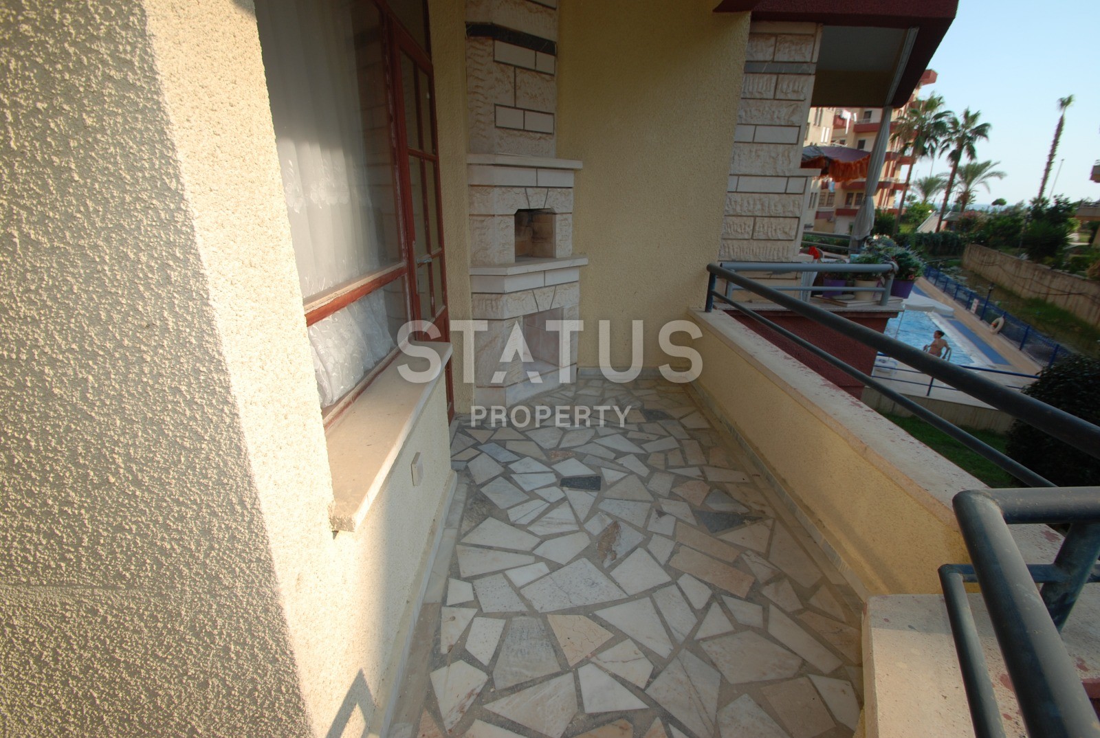 Меблированные трехкомнатные апартаменты в комплексе с бассейном на берегу моря, 105 м2 фото 11