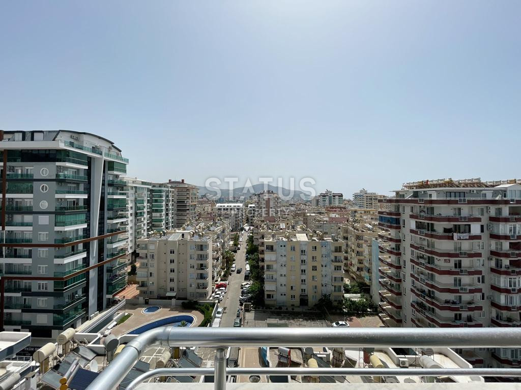 Mahmutlar five-bedroom apartment, duplex with terrace 4+1. 230m2 фото 3