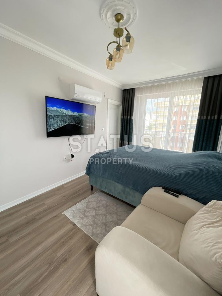 Mahmutlar five-bedroom apartment, duplex with terrace 4+1. 230m2 фото 11