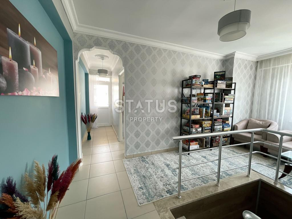 Mahmutlar five-bedroom apartment, duplex with terrace 4+1. 230m2 фото 17