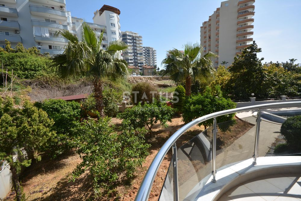 Three-room apartment with furniture in Mahmutlar. 125m2 фото 12