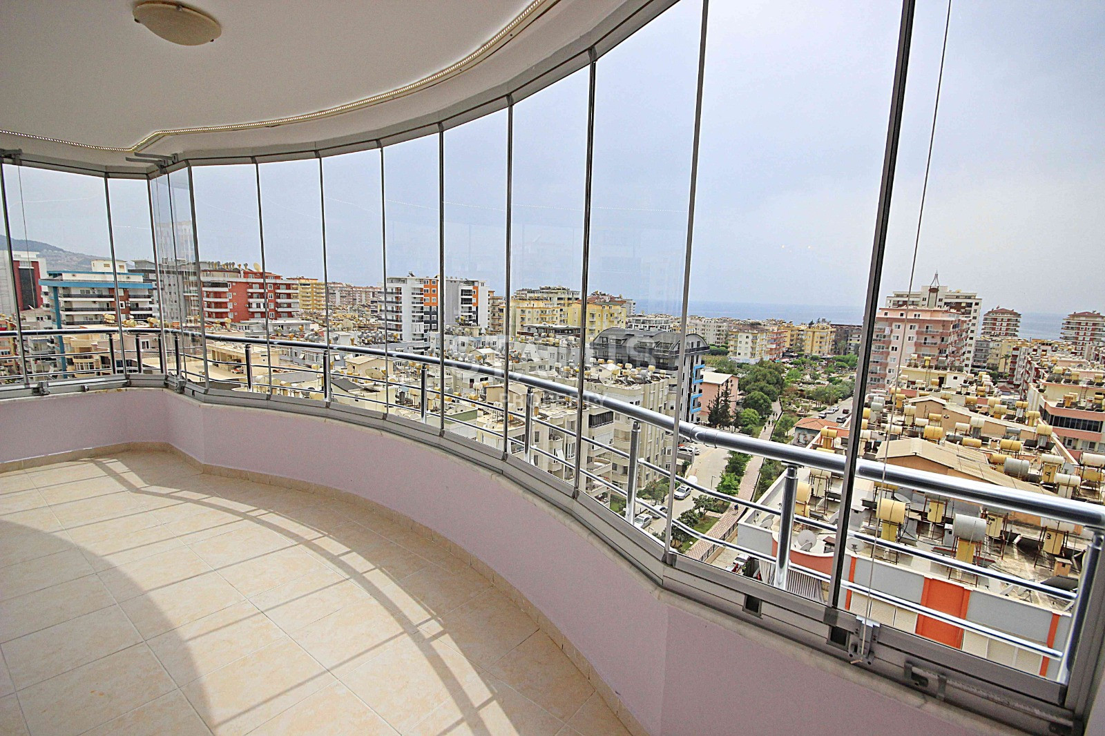 Просторная меблированная квартира с панорамными видами в Махмутларе, 125м2 фото 19