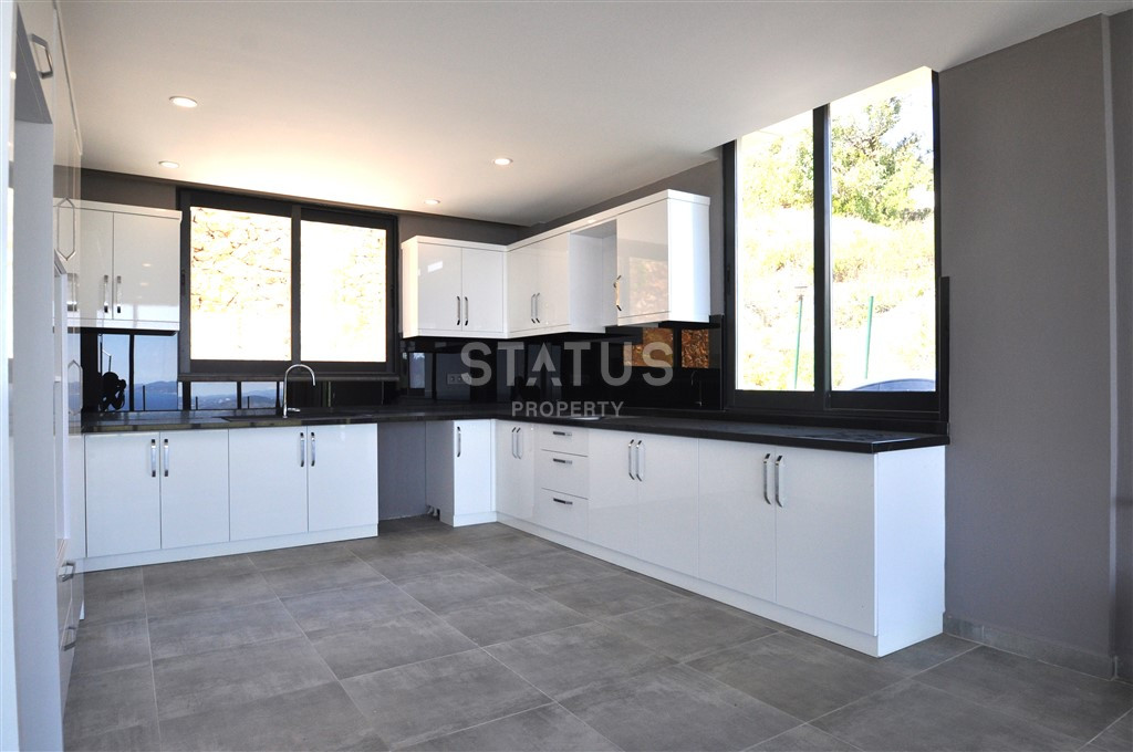 Modern villa 5+1 with a private pool in the Tepe area, the central part of Alanya, 325 m2 фото 5