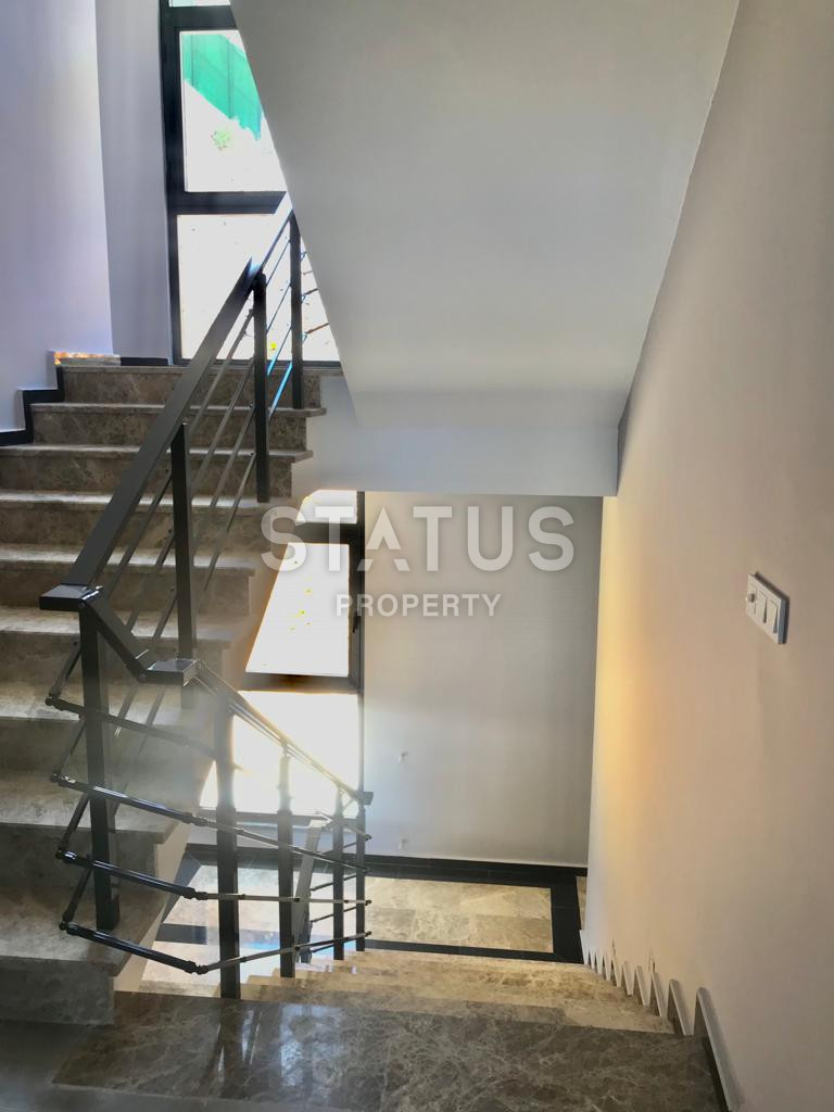 Modern villa 5+1 with a private pool in the Tepe area, the central part of Alanya, 325 m2 фото 10