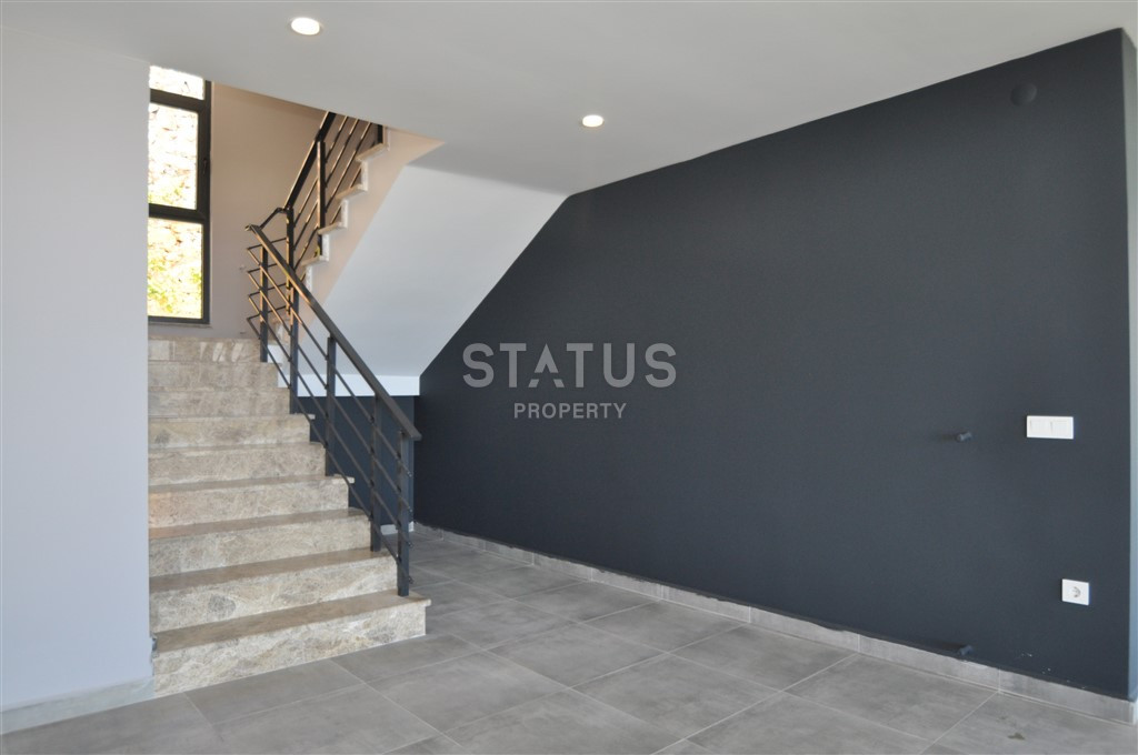 Modern villa 5+1 with a private pool in the Tepe area, the central part of Alanya, 325 m2 фото 16