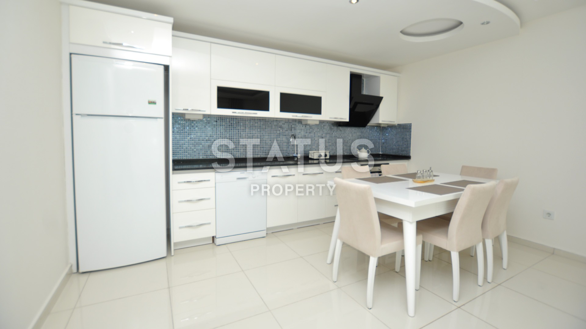 Трехкомнатная меблированная квартира в комплексе с бассейном,120 м2 фото 4