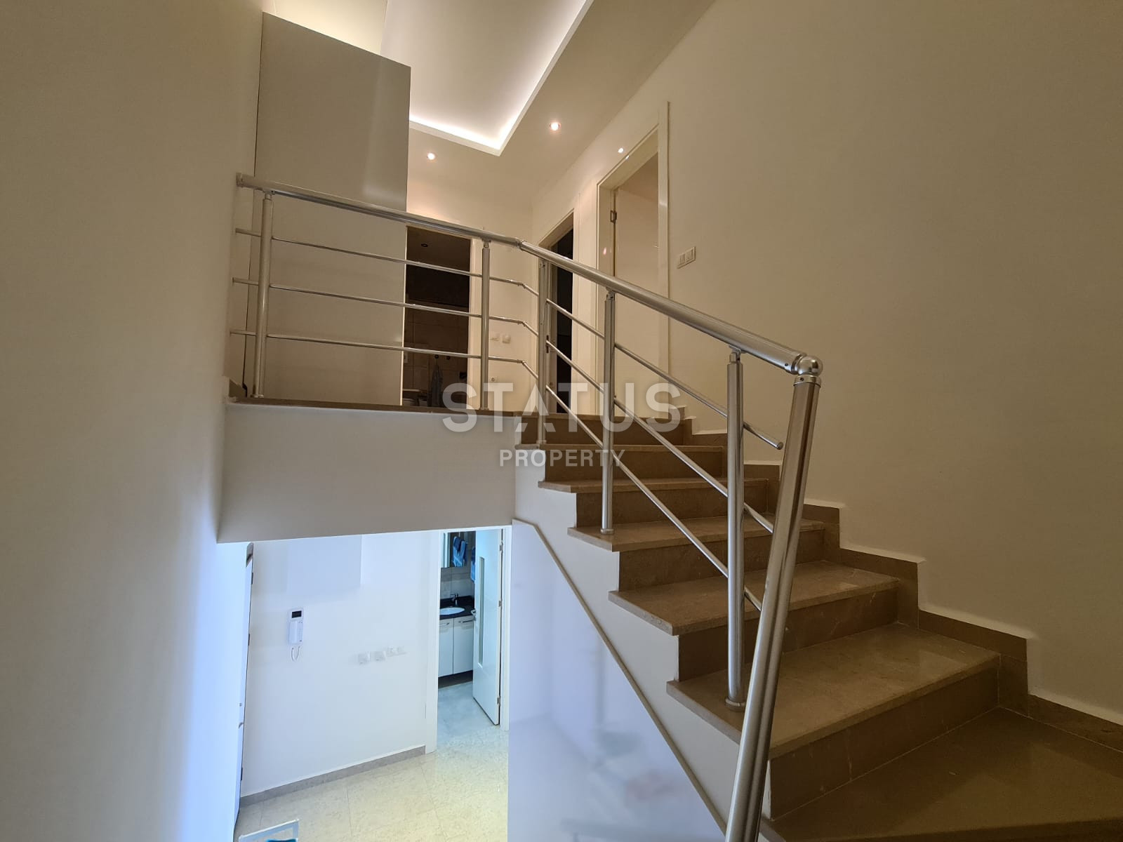 Мебелированный дуплекс 2+1 в Джикджили 120м2 фото 3