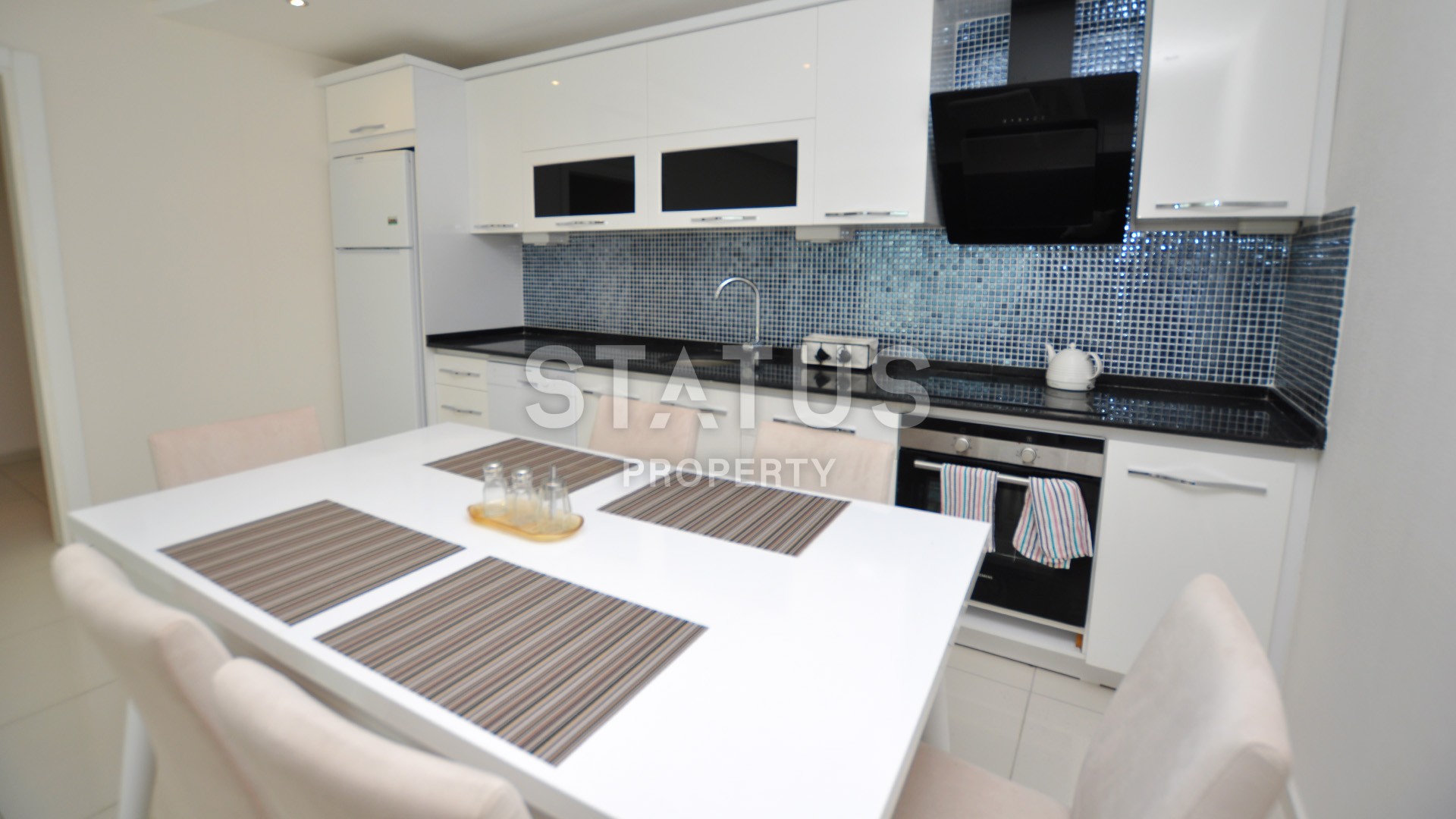 Трехкомнатная меблированная квартира в комплексе с бассейном,120 м2 фото 5