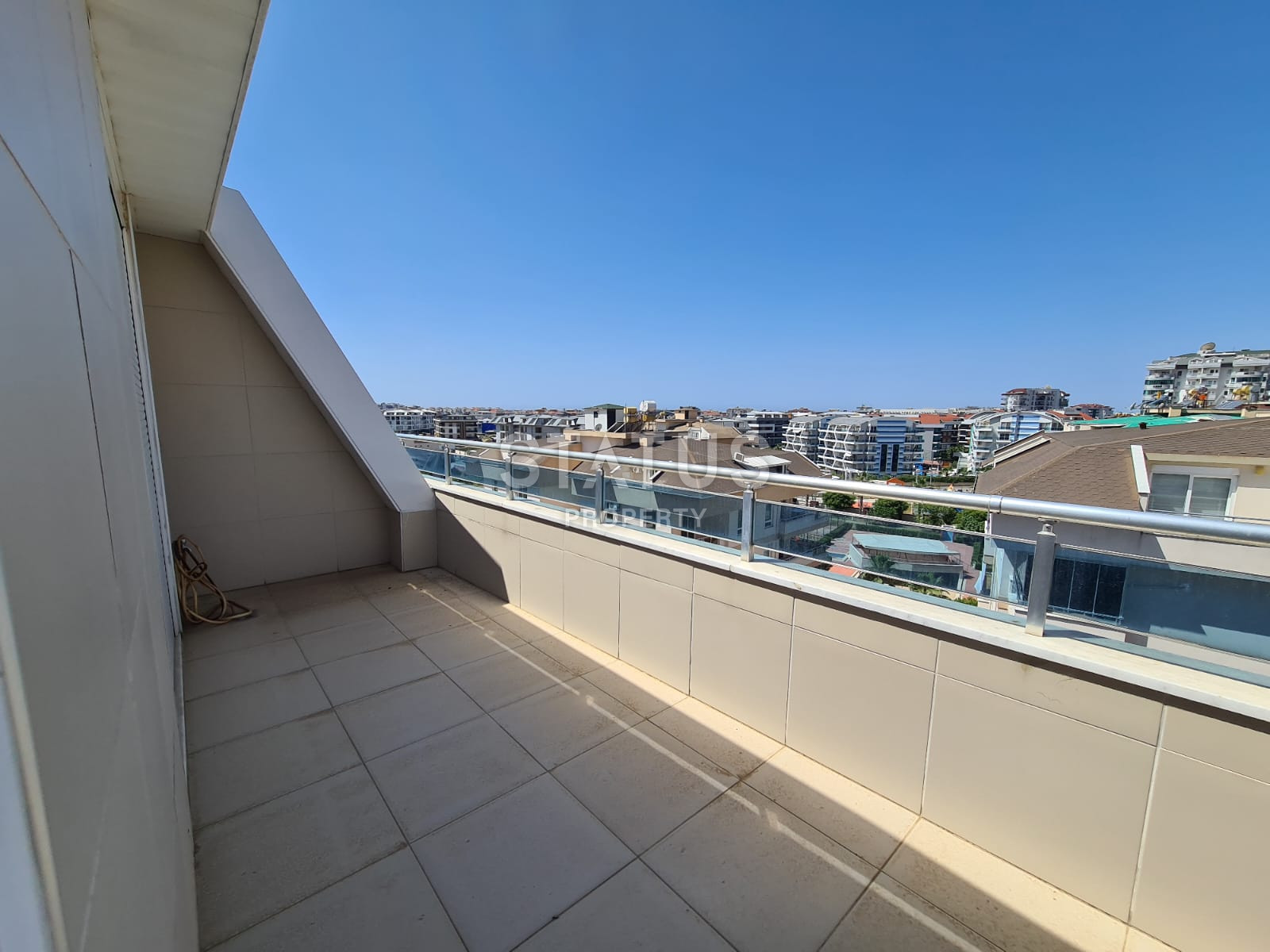 Мебелированный дуплекс 2+1 в Джикджили 120м2 фото 22