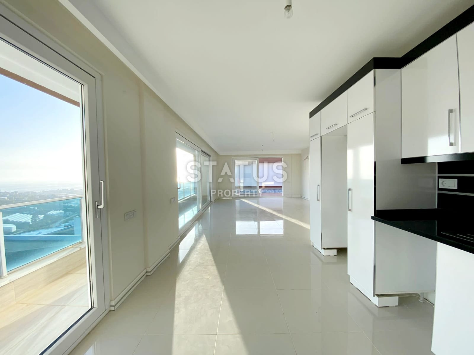 Villa with individual infrastructure in Kargicak, 350 m2 фото 3