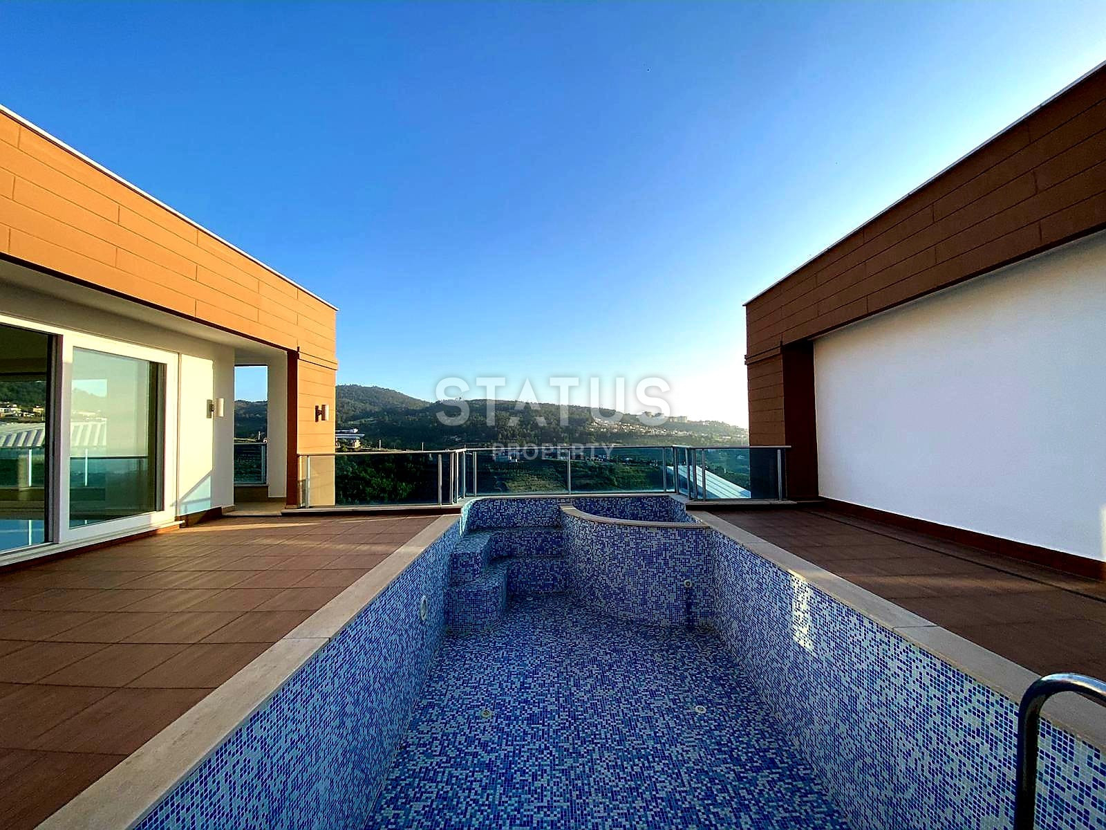 Villa with individual infrastructure in Kargicak, 350 m2 фото 31