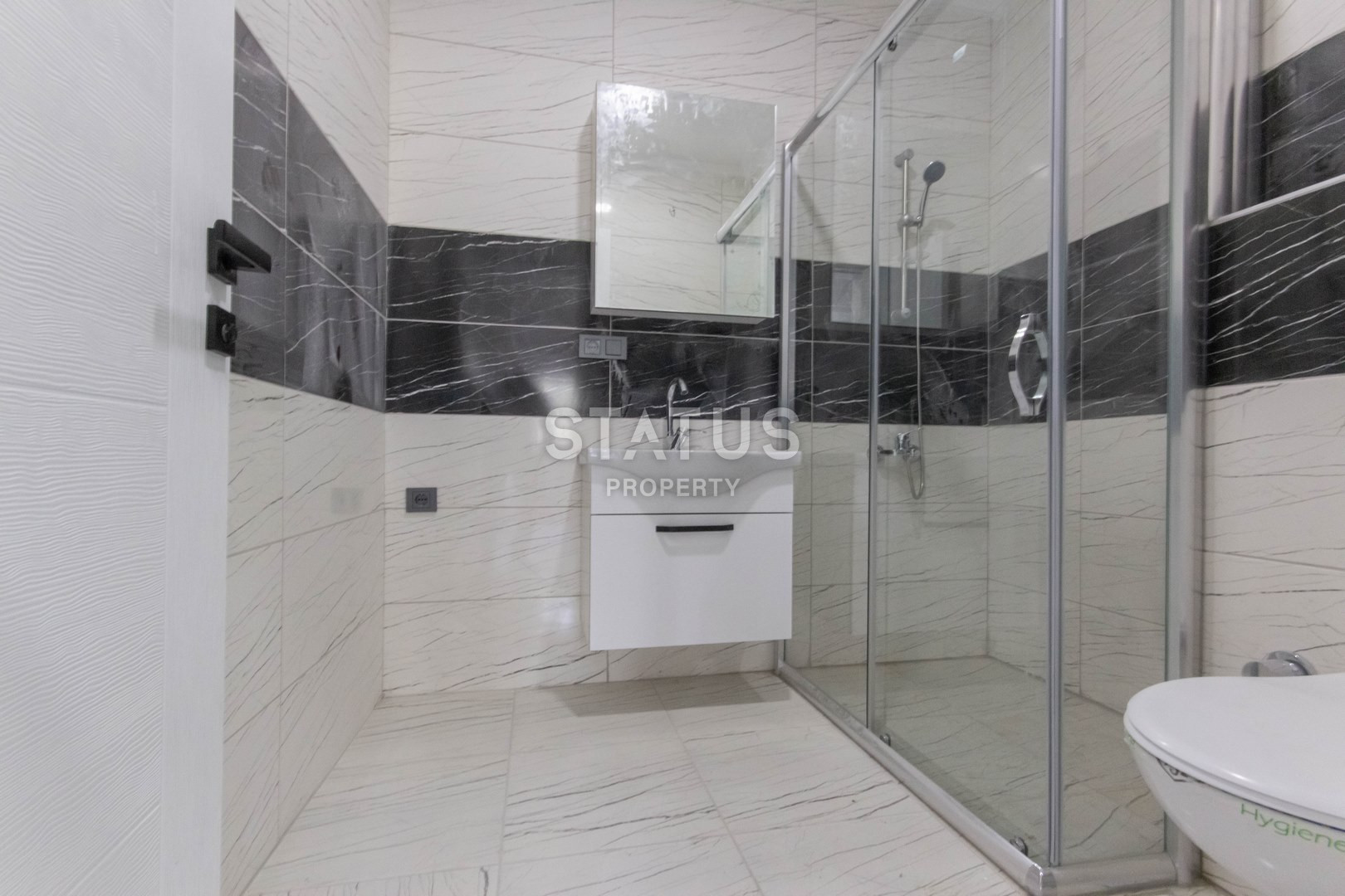 2+1 с отдельной кухней в районе Демирташ в современном комплексе. фото 16