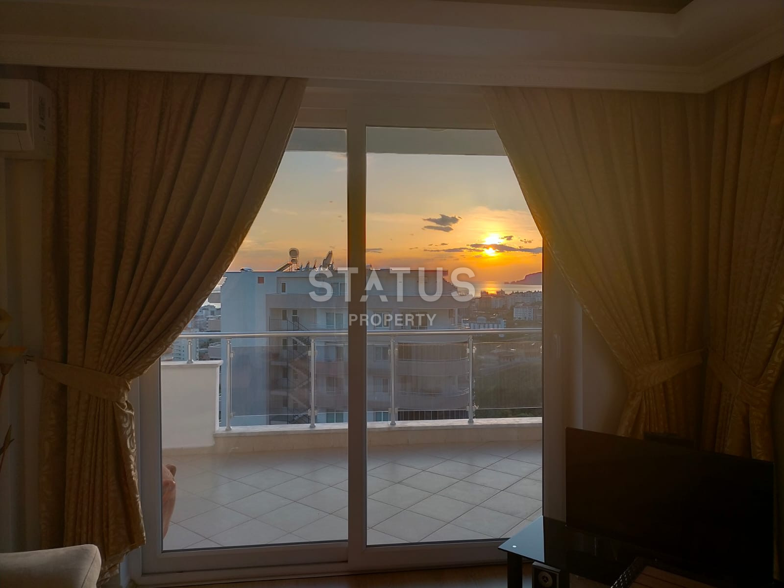 Furnished 2+1 apartment in Mahmutlar with sea view, 115 m2 фото 4