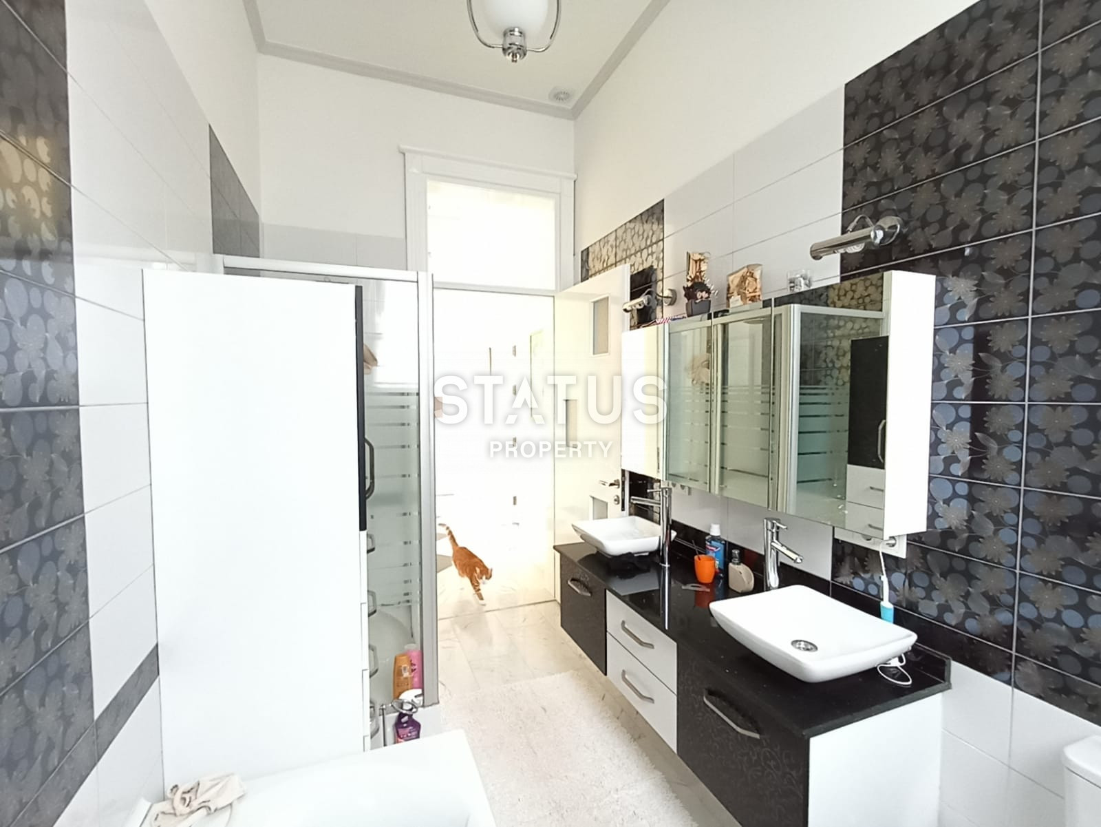 Двухэтажная вилла в районе Тосмур, 230м2 фото 36