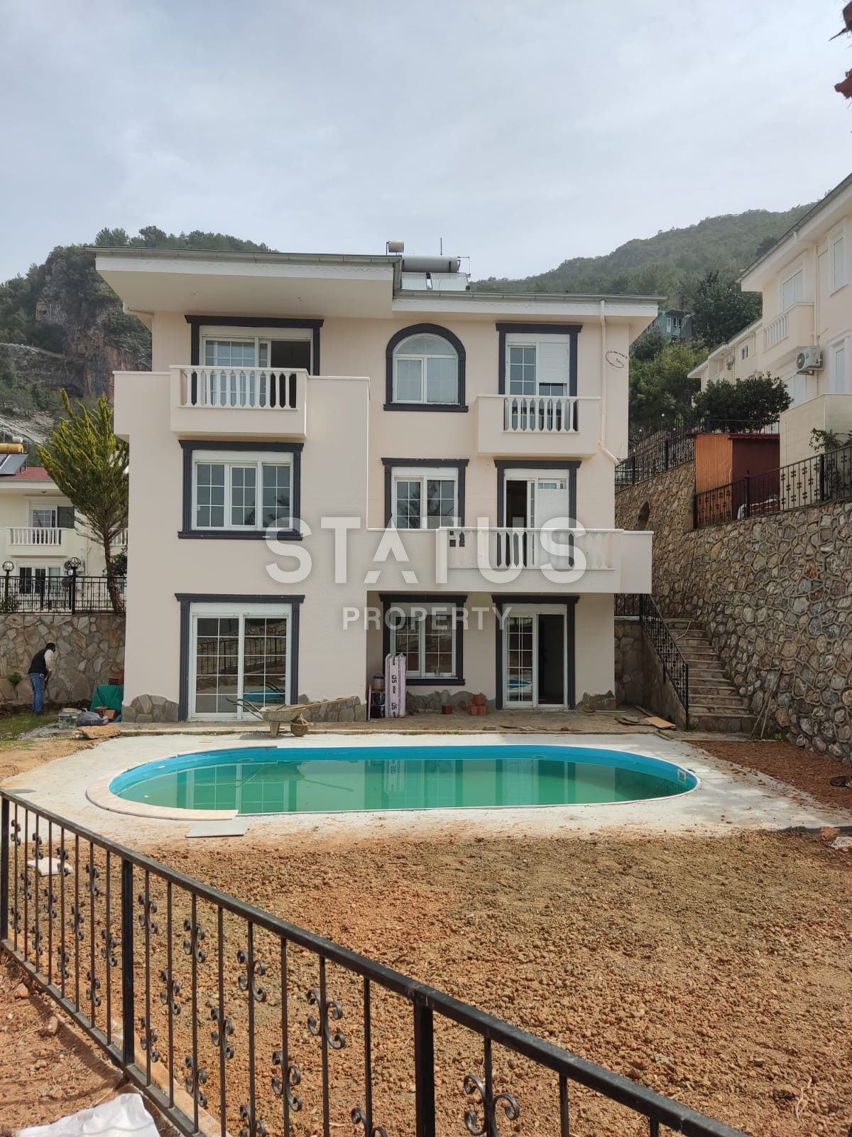 Вилла в самом живописном районе Бекташ, 290м2 фото 1
