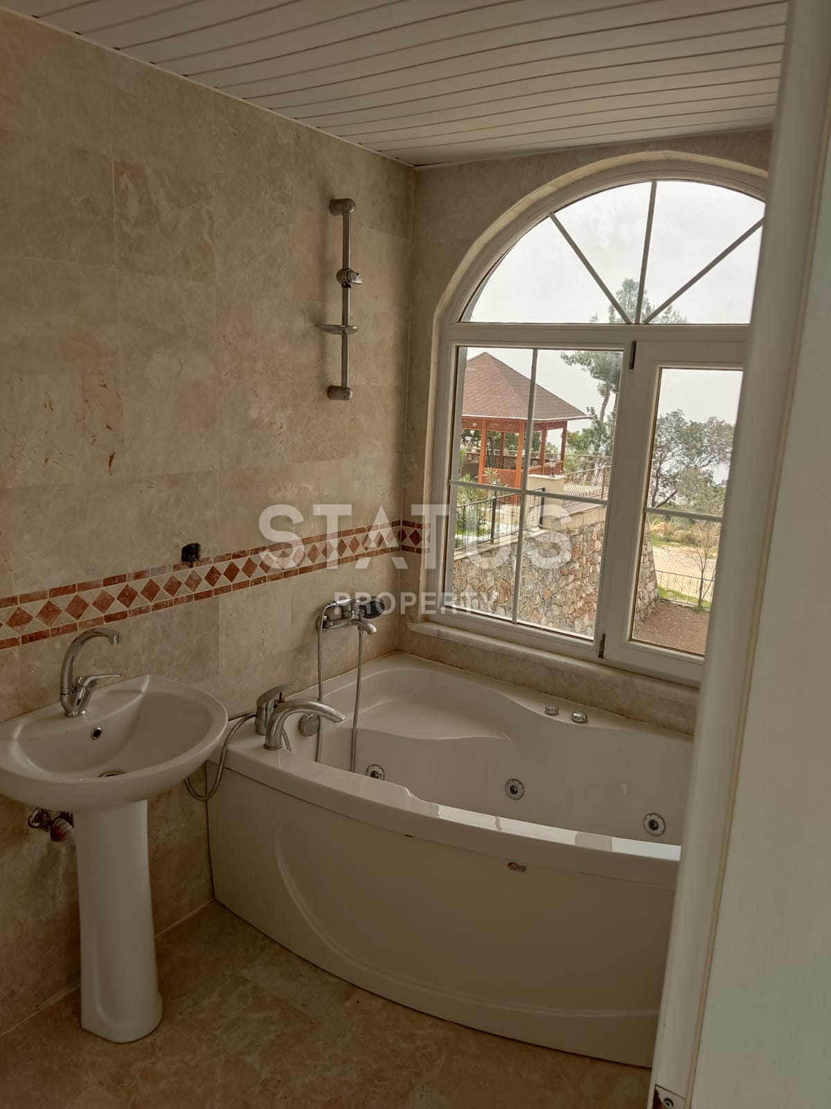 Вилла в самом живописном районе Бекташ, 290м2 фото 15