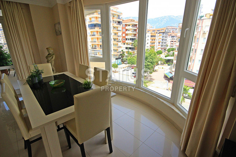 Чудесная квартира 2+1 в самом центре Махмутлара, 125 м2 фото 1