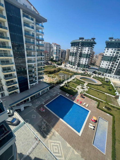 Современная квартира 1+1 в Махмутларе, 70 м2 фото 1