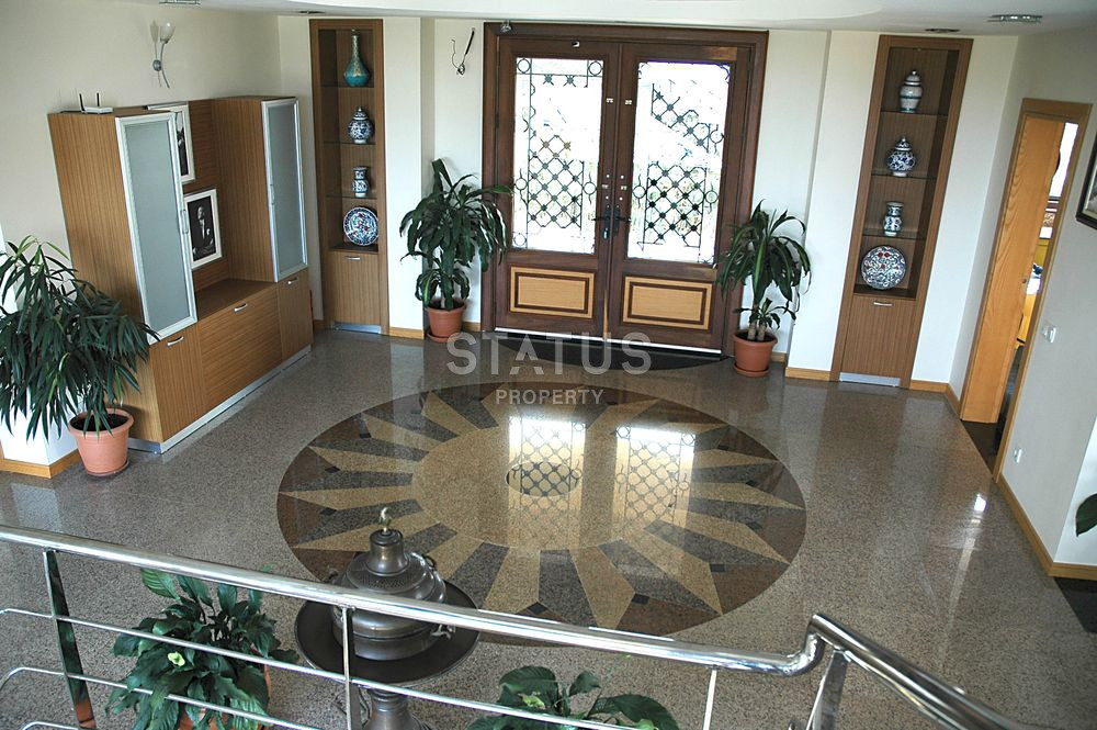 Mansion 8+4 on its own territory in Kestel, 2.400m2 фото 29