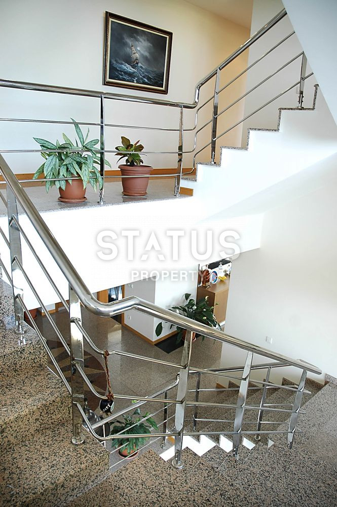 Mansion 8+4 on its own territory in Kestel, 2.400m2 фото 35