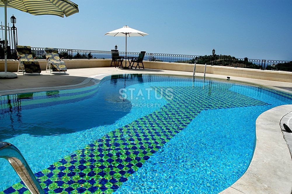 Mansion 8+4 on its own territory in Kestel, 2.400m2 фото 59