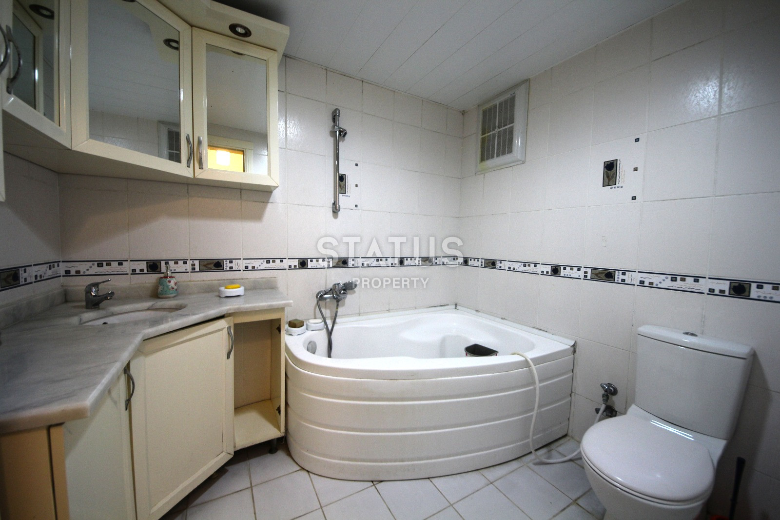 Трёхкомнатная меблированная квартира в Махмутларе. 120м2 фото 13