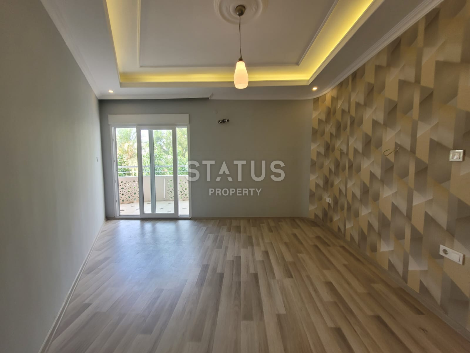 Четырёхкомнатная квартира с отдельной кухней в близи моря в районе ОБА. 150м2 фото 7