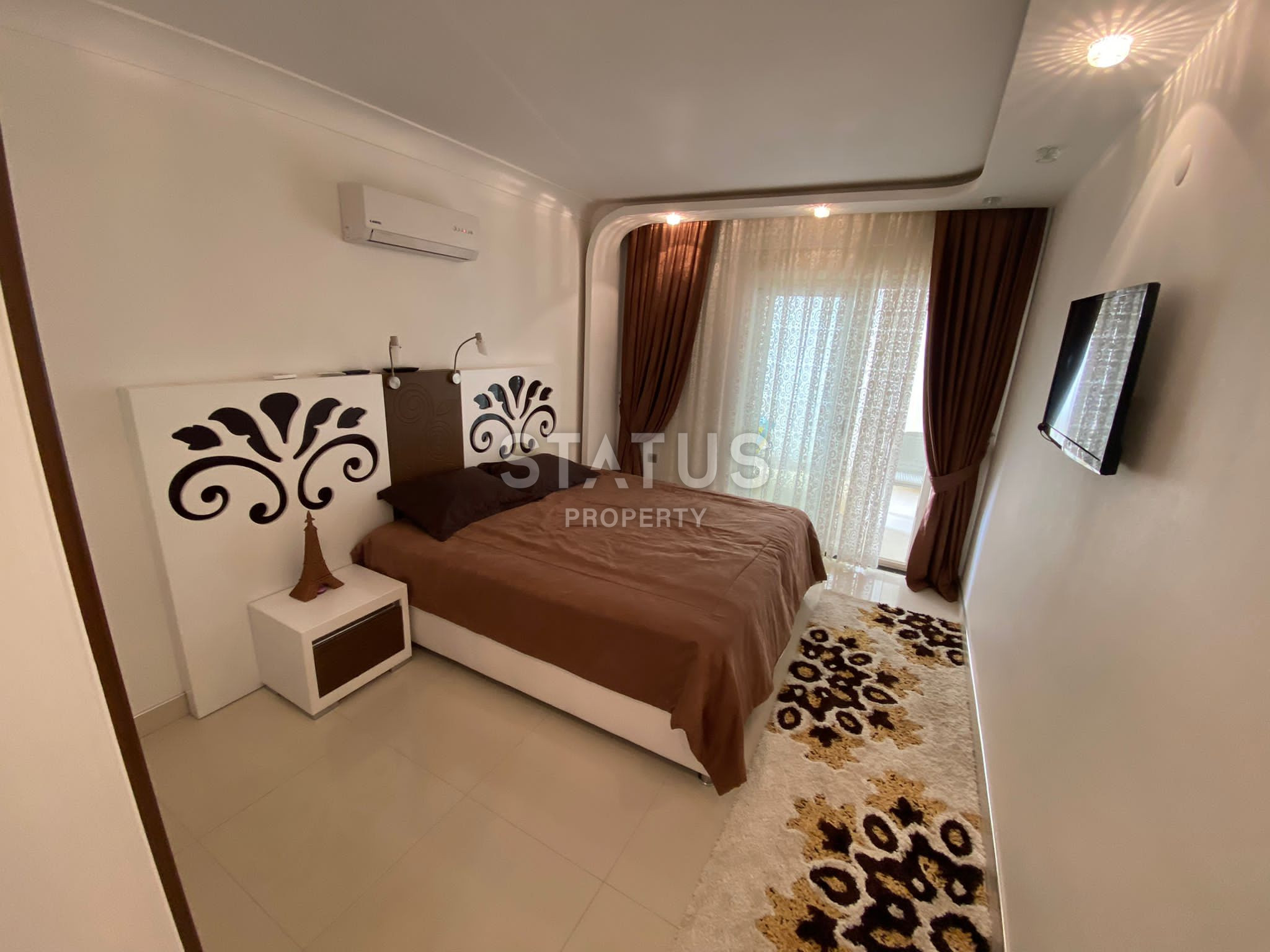 Апартаменты в 150м от моря в районе Махмутлар. 140м2 фото 2