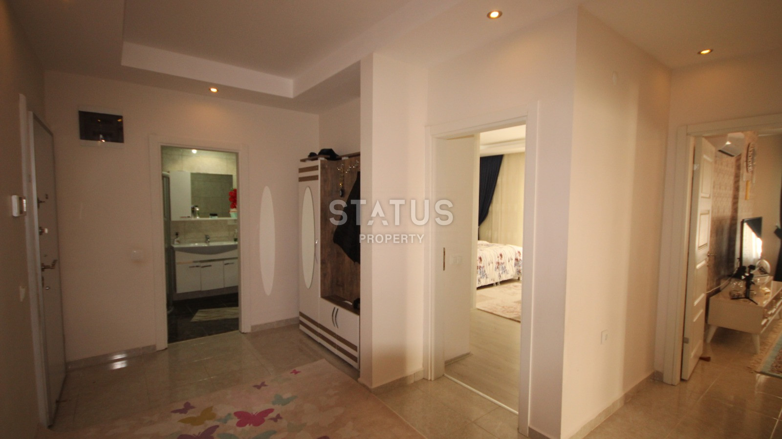 Трёхкомнатная квартира с отдельной кухней в Тосмуре,135м2 фото 8