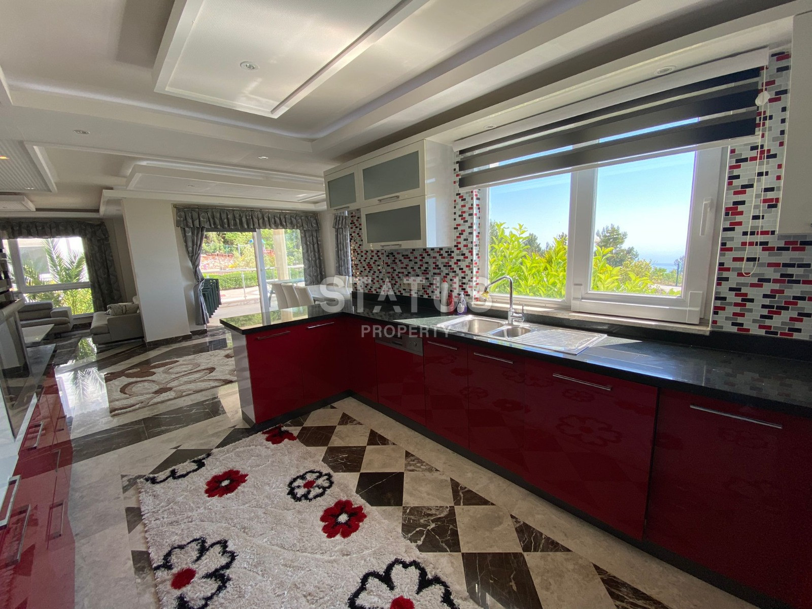 Вилла 3+1 вашей мечты в Аланье, район  Тепе. 225м2 фото 24