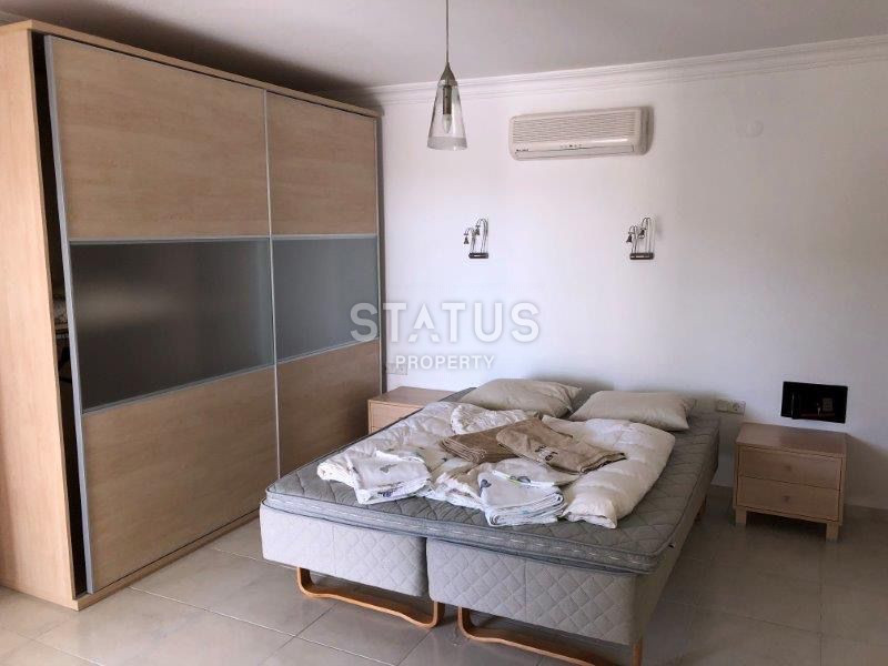 Duplex apartment 2+1 with a view of the sea and the fortress in Mahmutlar. 120m2 фото 5