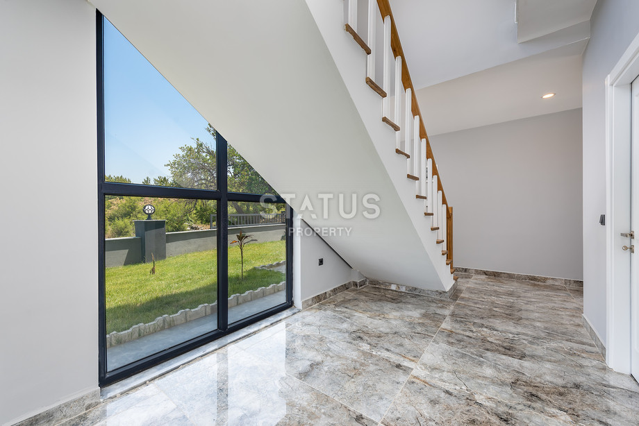 Вилла 4+1 с красивым обзорным видом в Авсалларе. 240м2 фото 12