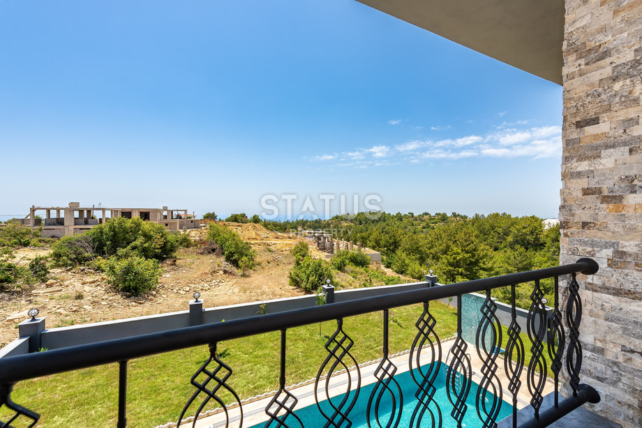 Вилла 4+1 с красивым обзорным видом в Авсалларе. 240м2 фото 15