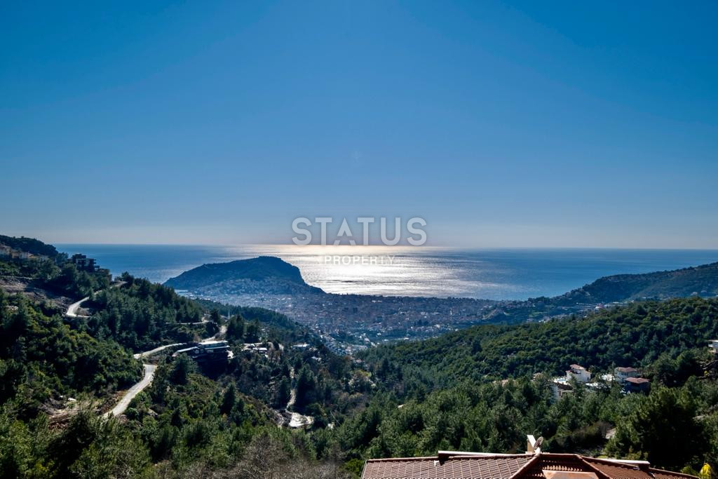 Four-room apartment in the foothills overlooking the sea and the city. 165m2 фото 19