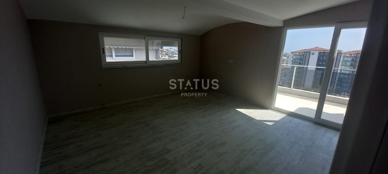 Large apartment with sea view 6+2 in Tosmur 450m2 фото 5