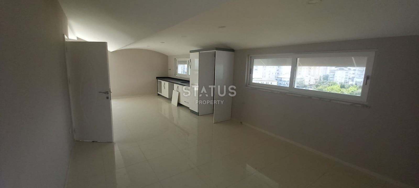 Large apartment with sea view 6+2 in Tosmur 450m2 фото 13