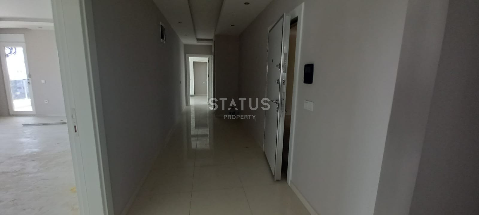 Large apartment with sea view 6+2 in Tosmur 450m2 фото 25