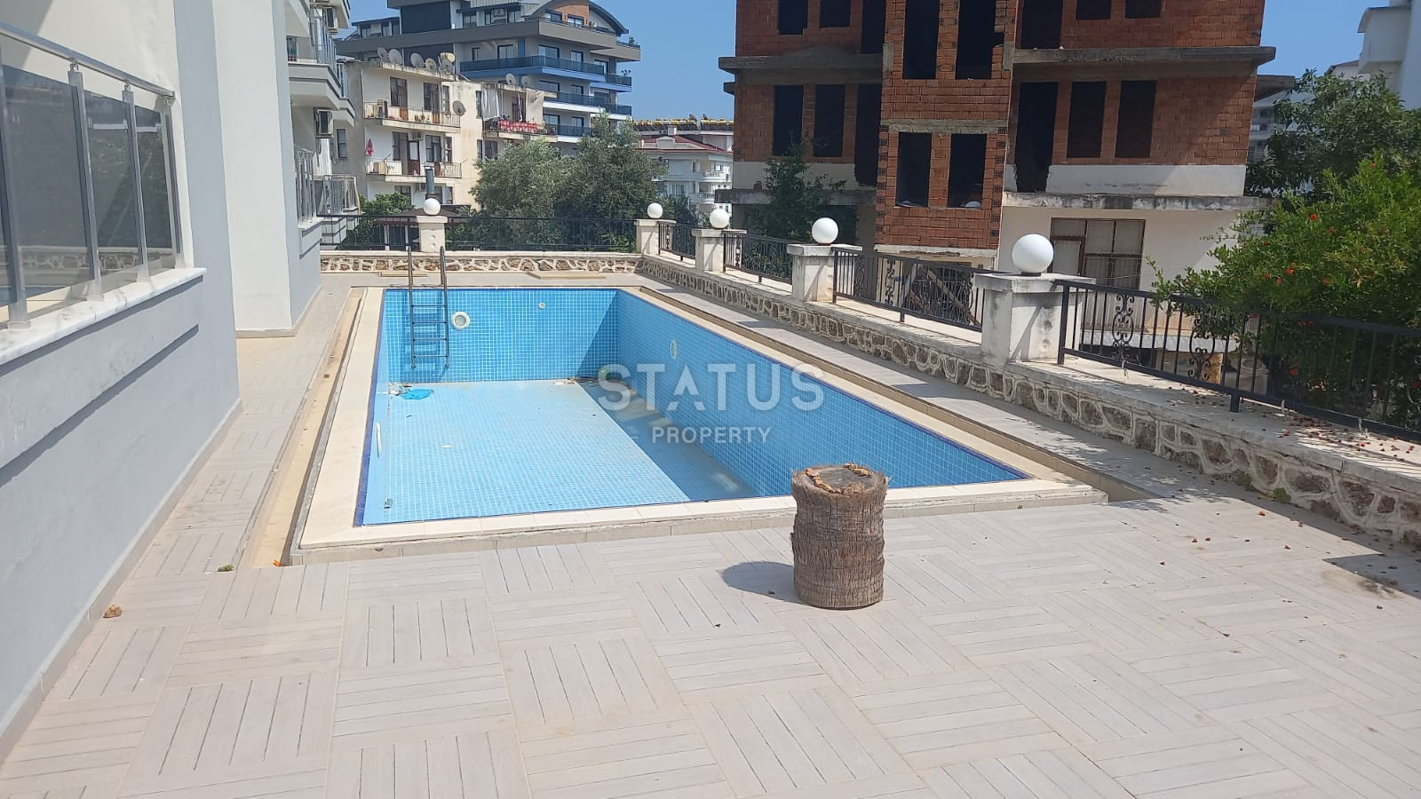 Large apartment with sea view 6+2 in Tosmur 450m2 фото 44