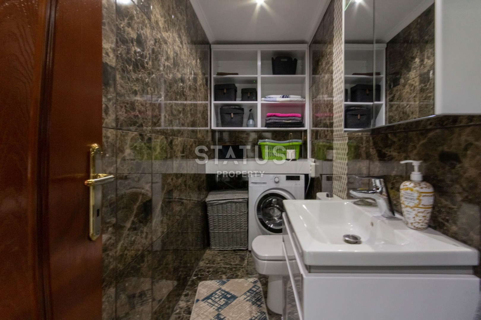 Четырёхкомнатный шикарный дуплекс с садом в Кестеле. 250м2 фото 9