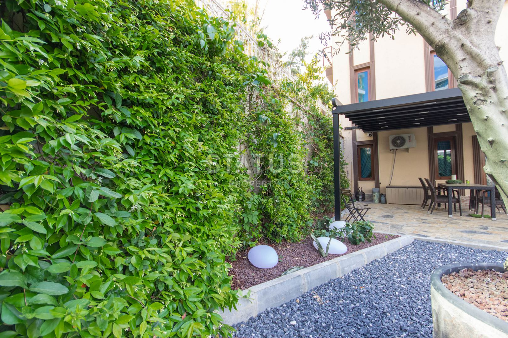 Четырёхкомнатный шикарный дуплекс с садом в Кестеле. 250м2 фото 38