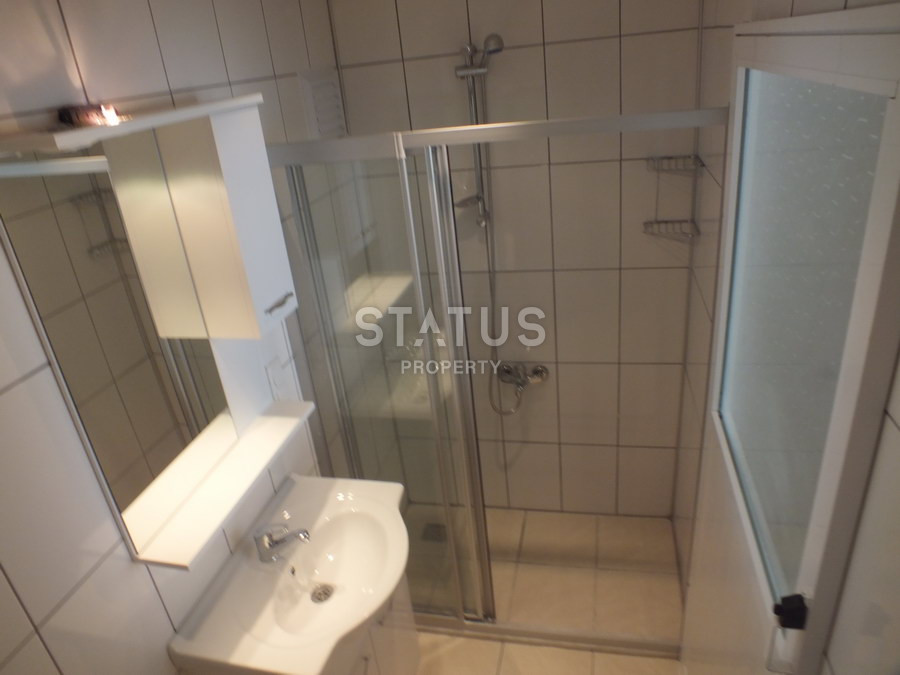 Furnished duplex in OBA just 300m from the sea. 220m2 фото 14